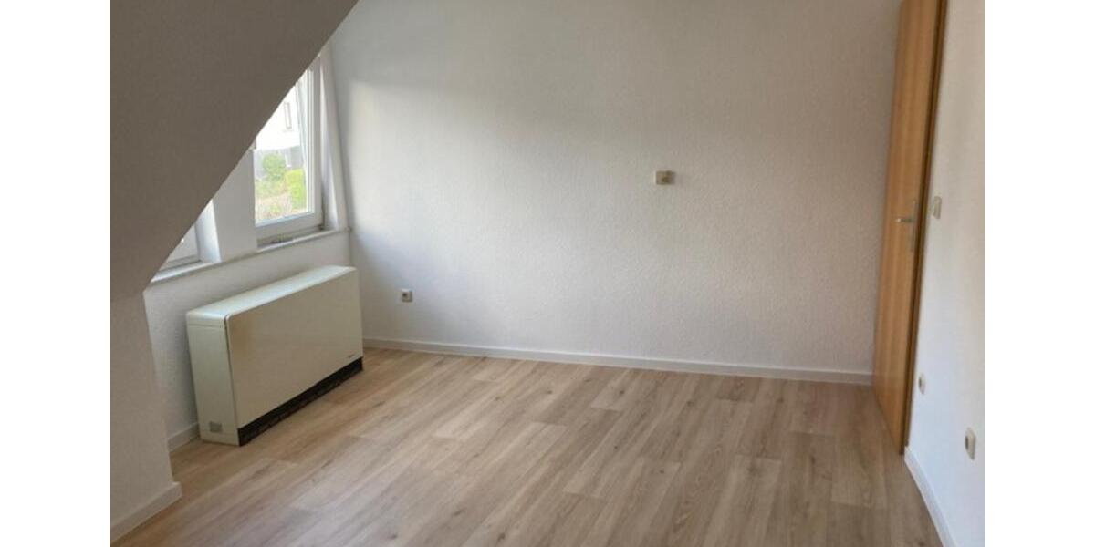 Dachgeschoßwohnung Biedenkopf - 2 Zimmer, 54 m&sup2;, 400&euro; | Angebot:25220165