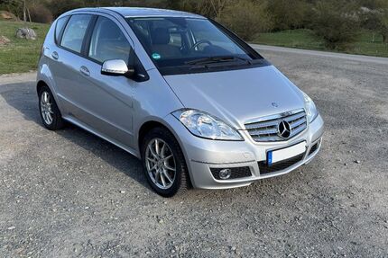 Mercedes-Benz A 180 142.000 km 4.690 &euro; Frankenberg-Röddenau 35066