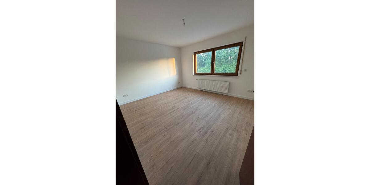 Etagenwohnung Stadtallendorf - 4 Zimmer, 70 m&sup2;, 1.150&euro; | Angebot:25933543