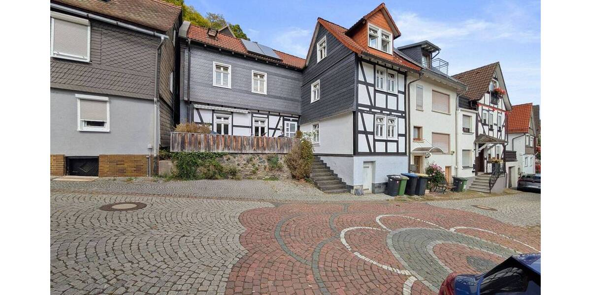 Einfamilienhaus Biedenkopf - 4 Zimmer, 108 m&sup2;, 225.000&euro; | Angebot:25663935