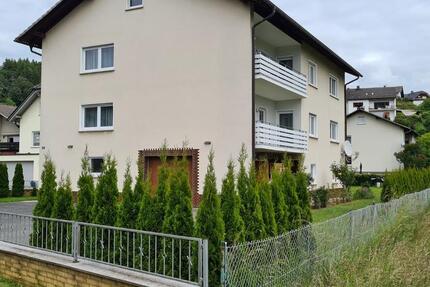 Wohnung Biedenkopf - 5 Zimmer, 125 m&sup2;, 1.250&euro; | Angebot:25892394