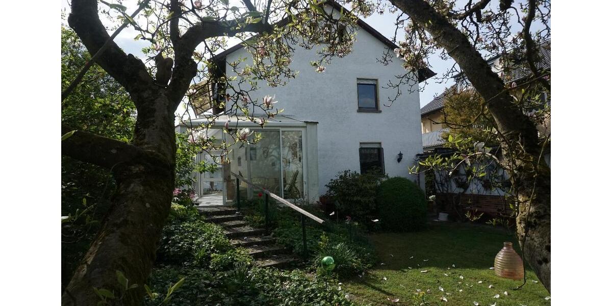 Einfamilienhaus Heuchelheim a. d. Lahn - 2 Zimmer, 118 m&sup2;, 395.000&euro; | Angebot:26264103