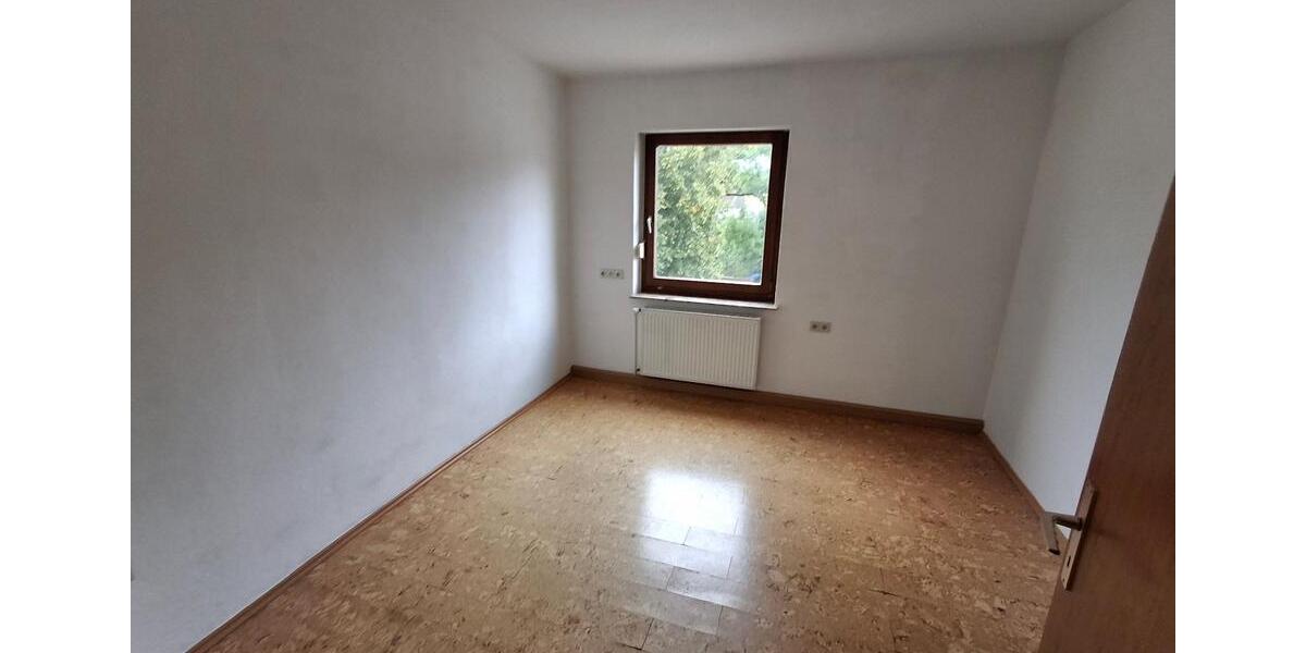 Etagenwohnung Gemünden (Wohra) - 4 Zimmer, 98 m&sup2;, 700&euro; | Angebot:22789563