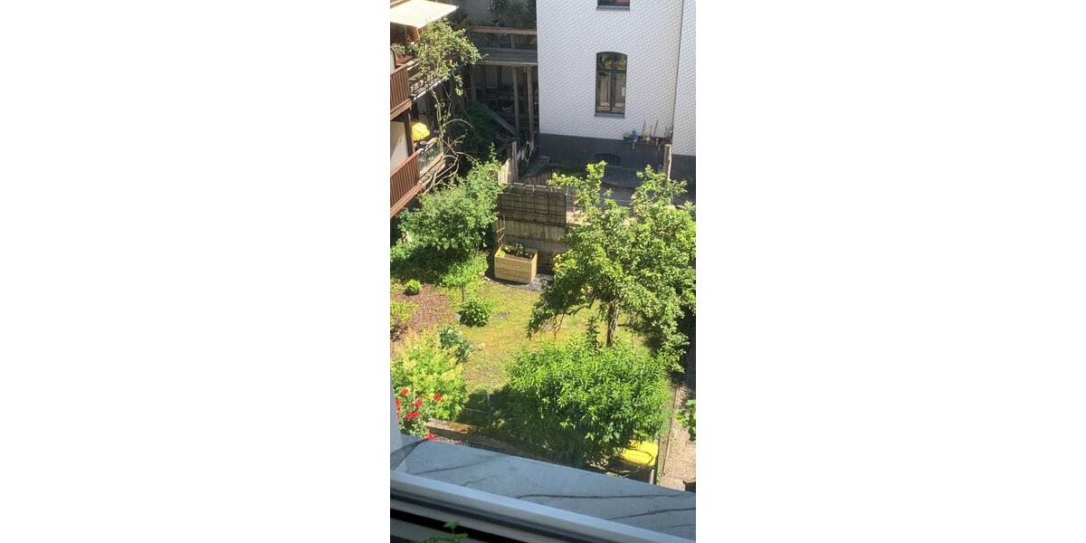 Dachgeschoßwohnung Gießen - 3.5 Zimmer, 14 m&sup2;, 310&euro; | Angebot:26543942