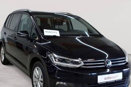 VW Touran 123.926 km 23.389 &euro; Fernwald-Steinbach 35463