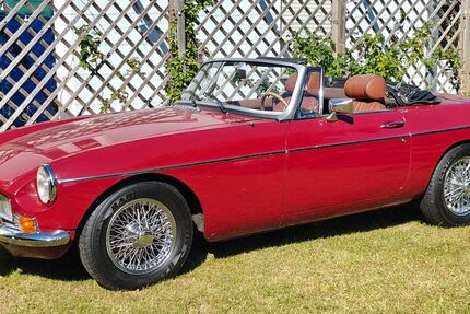 MG B 121.000 km 17.000 &euro; Kirchvers 35102