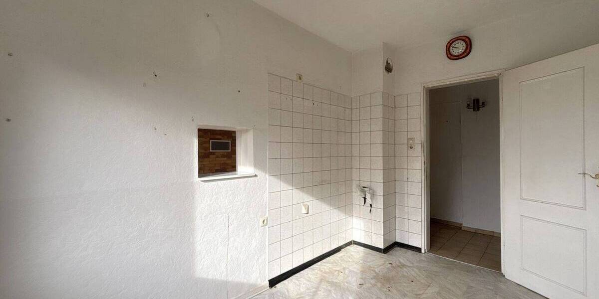 Einfamilienhaus Cölbe - 7 Zimmer, 160 m&sup2;, 329.900&euro; | Angebot:25689233