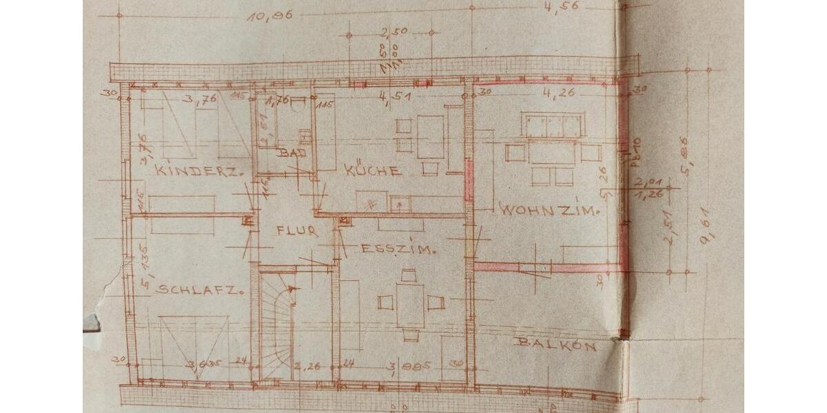 Einfamilienhaus Lahntal - 9 Zimmer, 235 m&sup2;, 360.000&euro; | Angebot:27111658