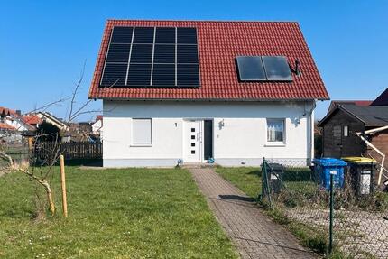 Haus Staufenberg - 5 Zimmer, 140 m&sup2;, 500.000&euro; | Angebot:25753942