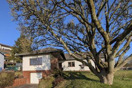 Haus Frankenberg (Eder) Frankenberg - 6 Zimmer, 143 m&sup2;, 295.000&euro; | Angebot:25696219