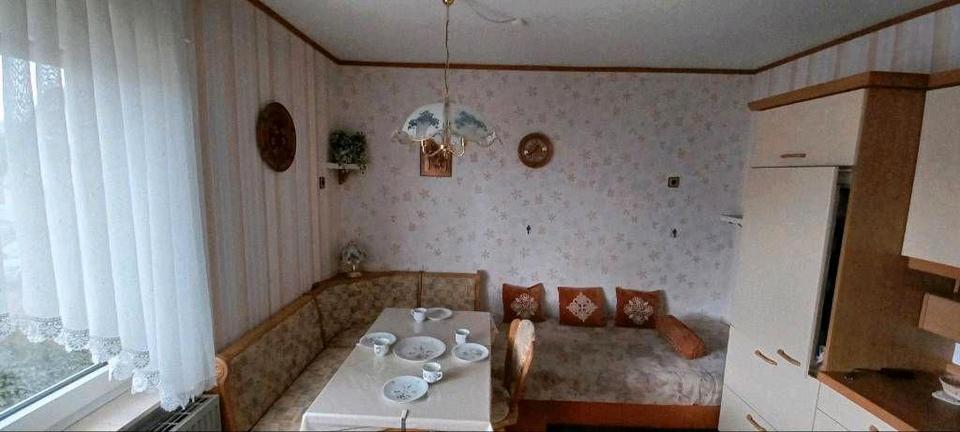 Mehrfamilienhaus, Wohnhaus Mücke - 11 Zimmer, 260 m&sup2;, 294.000&euro; | Angebot:26960084