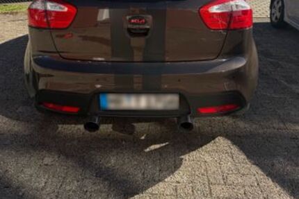 Kia Rio 192.000 km 5.800 &euro; Stadtallendorf 35260