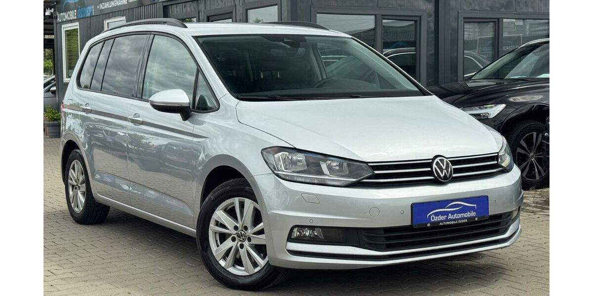 VW Touran 160.201 km 19.999 &euro; Lollar 35457