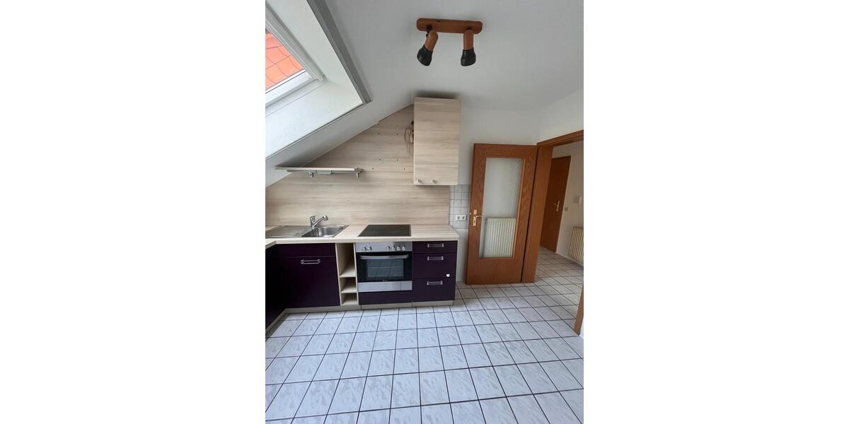 Dachgeschoßwohnung Marburg Marbach - 3 Zimmer, 56 m&sup2;, 195.000&euro; | Angebot:25406532