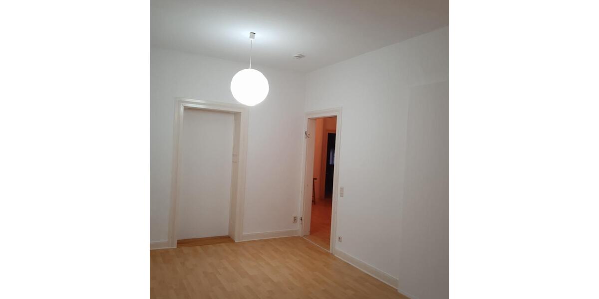 Etagenwohnung Marburg - 5 Zimmer, 120 m&sup2;, 1.800&euro; | Angebot:25274523