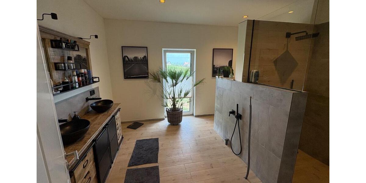 Bungalow Frankenberg (Eder) - 5 Zimmer, 189 m&sup2;, 550.000&euro; | Angebot:26760344