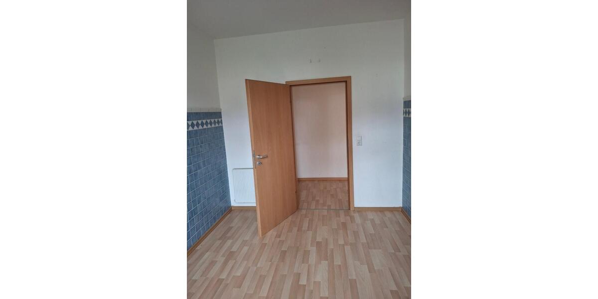 Etagenwohnung Rosenthal - 4 Zimmer, 98 m&sup2;, 500&euro; | Angebot:22893451