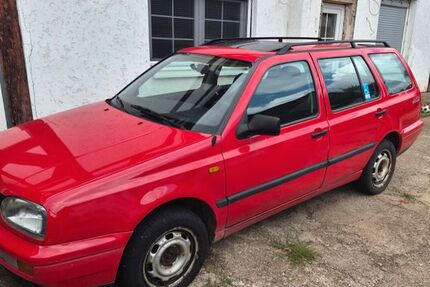 VW Golf 171.000 km 1.699 &euro; Wetter 35083