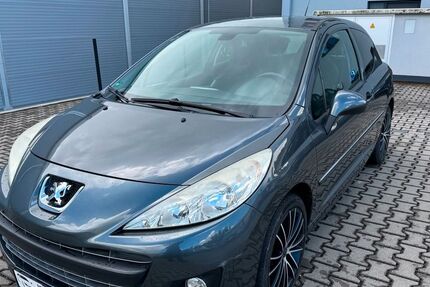 Peugeot 207 89.000 km 5.650 &euro; Rauschenberg 35282