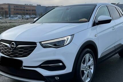 Opel Grandland (X) 111.000 km 14.300 &euro; Frankenberg/Eder 35066