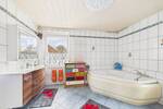 Doppelhaushälfte Gießen Kleinlinden - 7 Zimmer, 178 m&sup2;, 350.000&euro; | Angebot:26119405