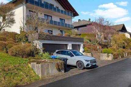 Haus Breidenbach Niederdieten - 8 Zimmer, 279 m&sup2;, 350.000&euro; | Angebot:26036787