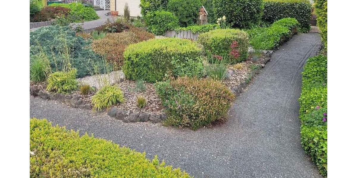 Mehrfamilienhaus, Wohnhaus Gladenbach / Mornshausen Mornshausen - 8 Zimmer, 280 m&sup2;, 299.000&euro; | Angebot:25736624