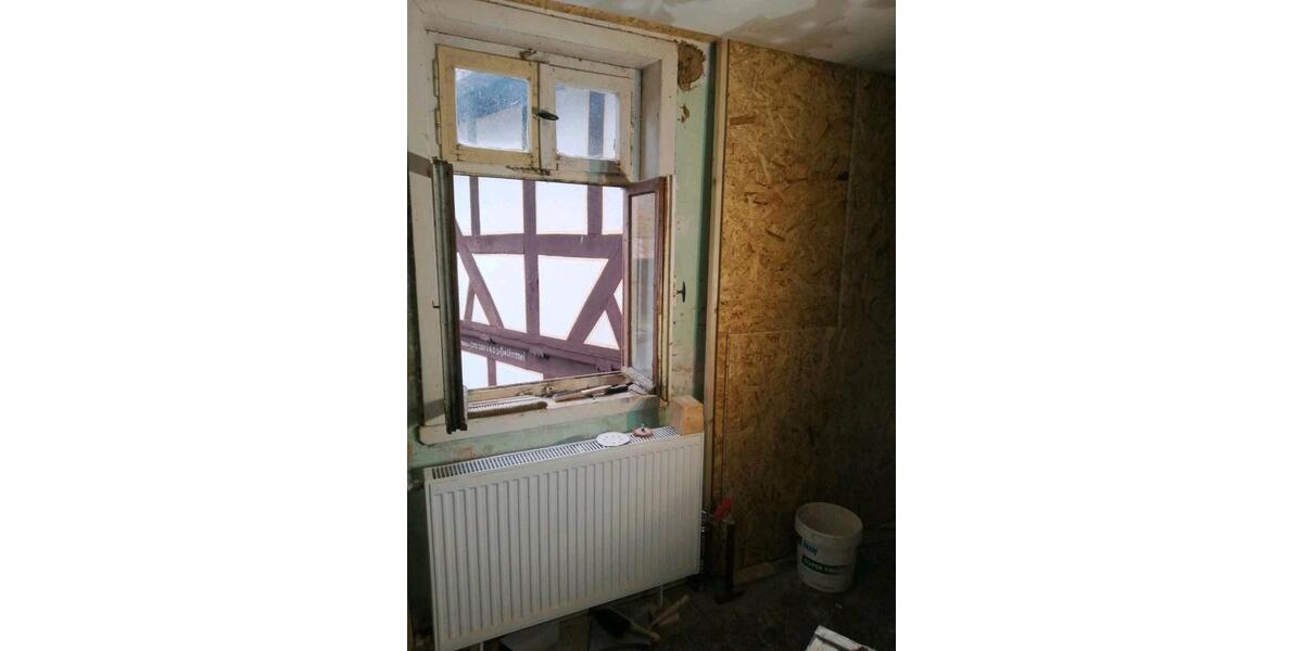 Etagenwohnung Frankenberg (Eder) - 7 Zimmer, 120 m&sup2;, 99.000&euro; | Angebot:26534697