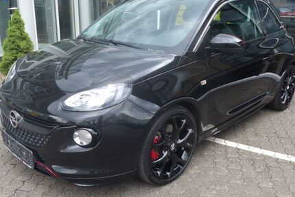 Opel Adam 99.880 km 8.650 &euro; Neustadt 35279