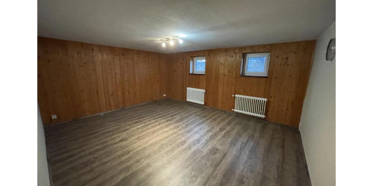 Einfamilienhaus Ebsdorfergrund - 6 Zimmer, 150 m&sup2;, 460.000&euro; | Angebot:25929897