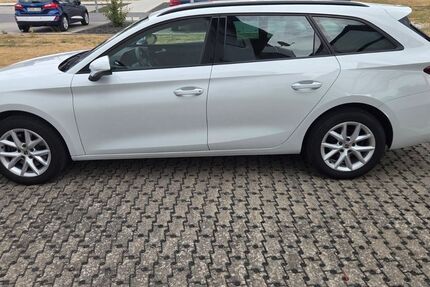 Seat Leon 87.000 km 20.600 &euro; Allendorf 35108