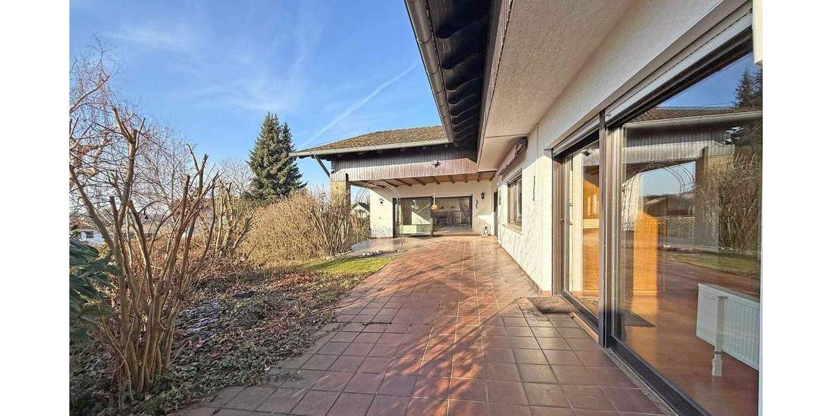 Einfamilienhaus Allendorf (Lumda) Nordeck - 1 Zimmer, 394 m&sup2;, 498.000&euro; | Angebot:25676875