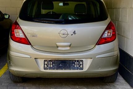 Opel Corsa 131.000 km 2.200 &euro; Marburg 35037