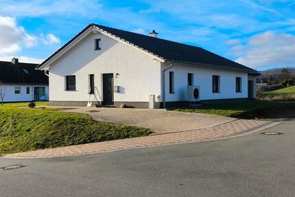 Haus Battenberg (Eder) - 345.000&euro; | Angebot:26083102