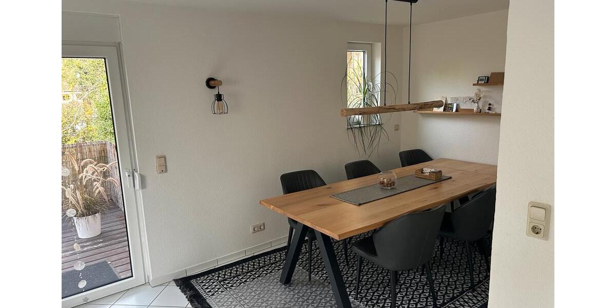 Etagenwohnung Marburg Biegenviertel - 2.5 Zimmer, 95 m&sup2;, 1.150&euro; | Angebot:26044454