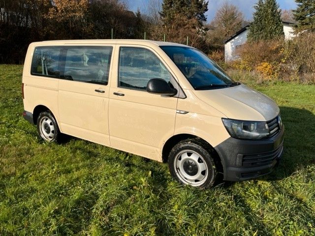 VW T6 Transporter 444.000 km 10.900 &euro; Dautphetal - Wolfgruben 35232