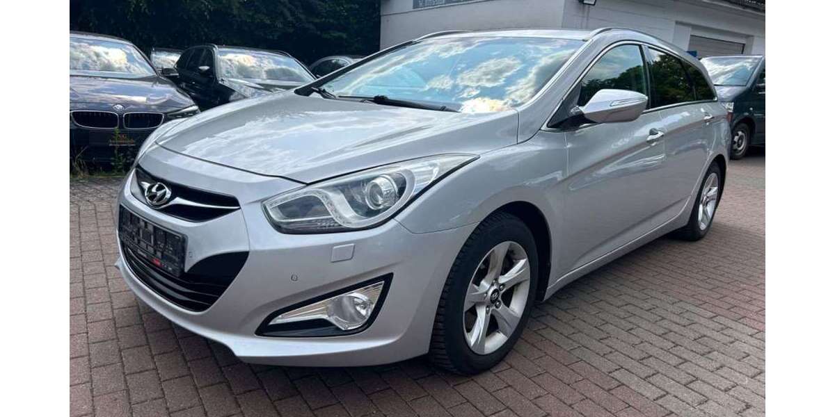 Hyundai i40 211.000 km 5.990 &euro; Wettenberg 35435