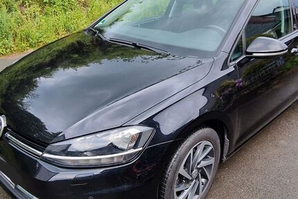 VW Golf 111.000 km 13.950 &euro; Reddighausen 35116