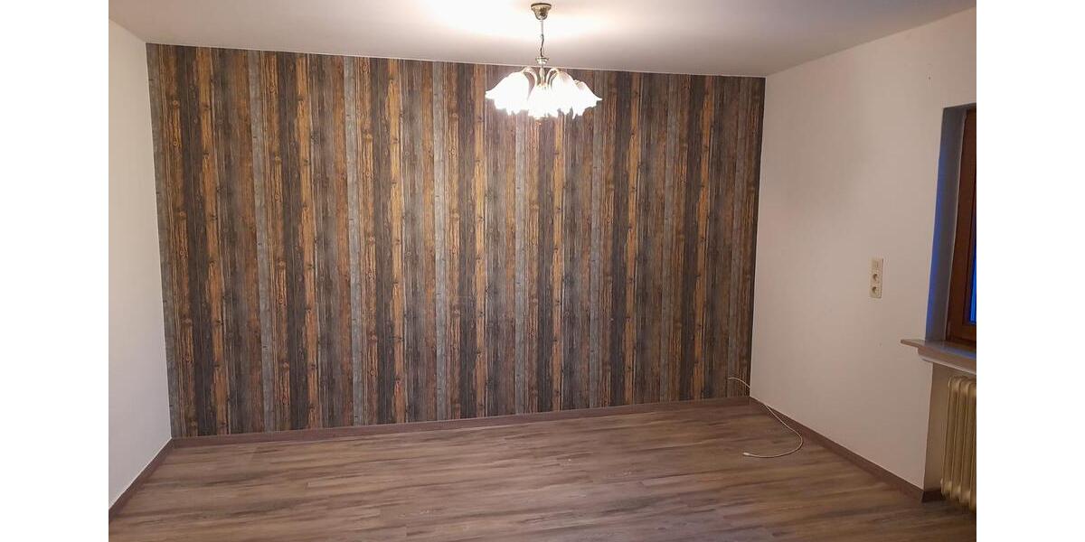 Etagenwohnung Steffenberg - 2.5 Zimmer, 70 m&sup2;, 550&euro; | Angebot:25993300