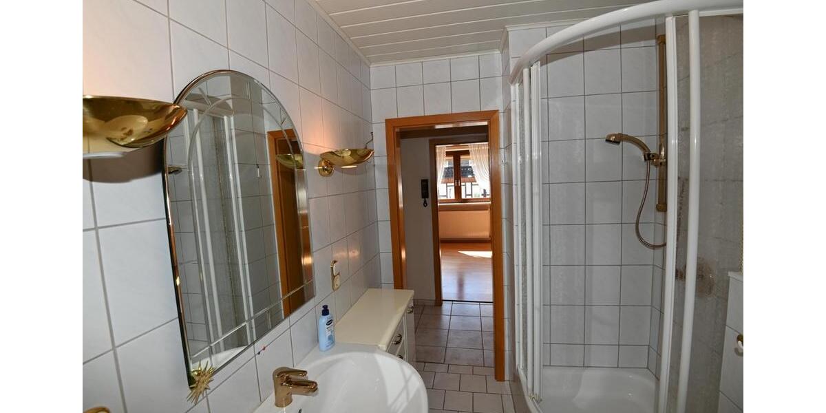 Einfamilienhaus Burgwald - 6 Zimmer, 148 m&sup2;, 229.000&euro; | Angebot:26023086