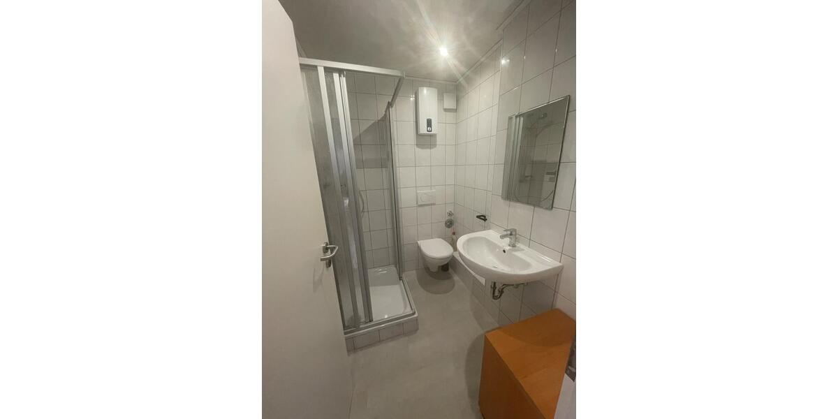 Etagenwohnung Cölbe - 2 Zimmer, 30 m&sup2;, 380&euro; | Angebot:25875031