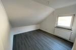 Etagenwohnung Bischoffen - 4.5 Zimmer, 99 m&sup2;, 790&euro; | Angebot:26644574