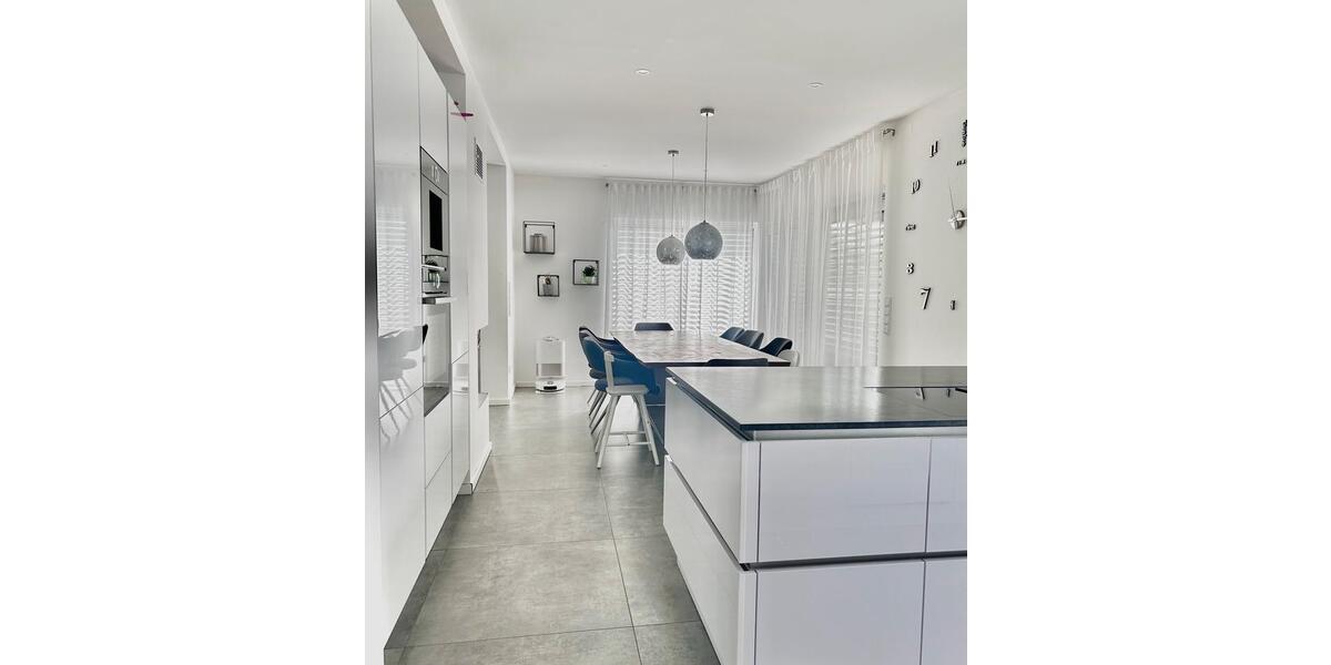 Einfamilienhaus Buseck - 9 Zimmer, 305 m&sup2;, 849.000&euro; | Angebot:26225612