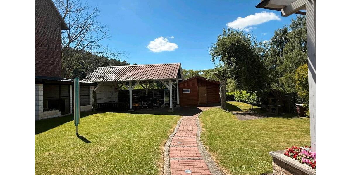 Bauernhaus, Landhaus Rosenthal - 8 Zimmer, 284 m&sup2;, 355.000&euro; | Angebot:25569487