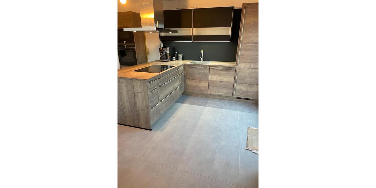 Erdgeschoßwohnung Amöneburg - 4 Zimmer, 126 m&sup2;, 1.650&euro; | Angebot:25101903