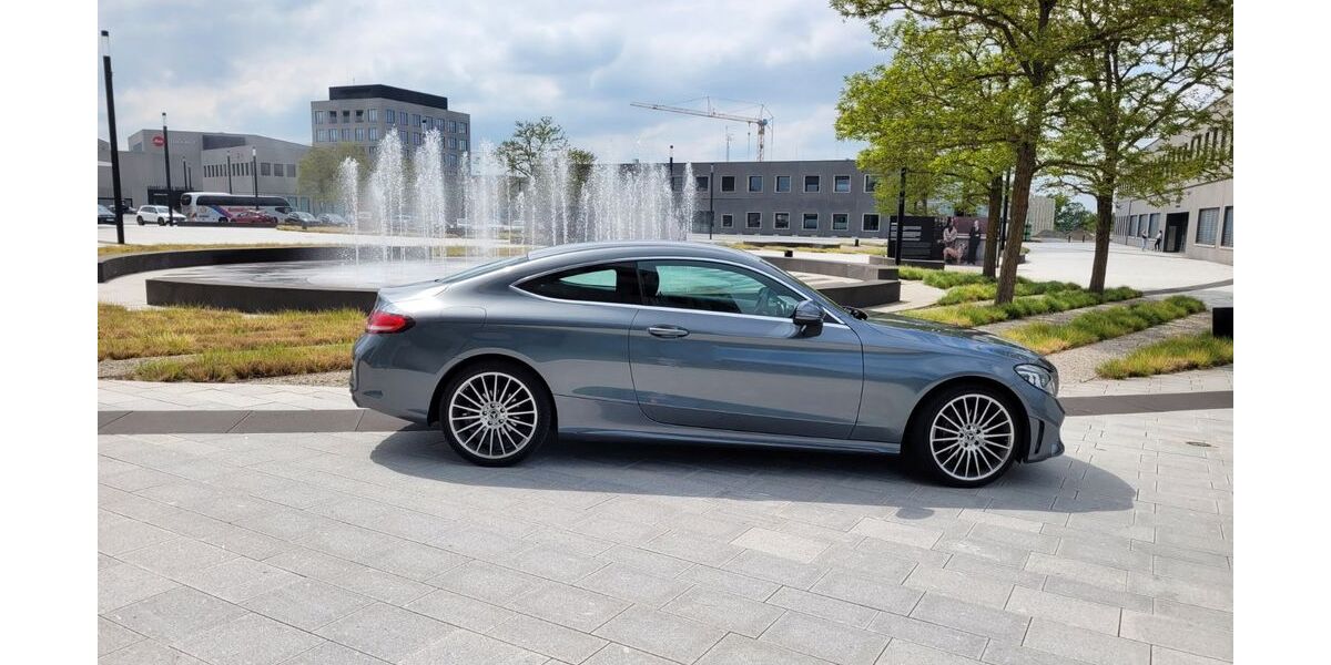 Mercedes-Benz C 180 89.999 km 23.600 &euro; Giessen 35398