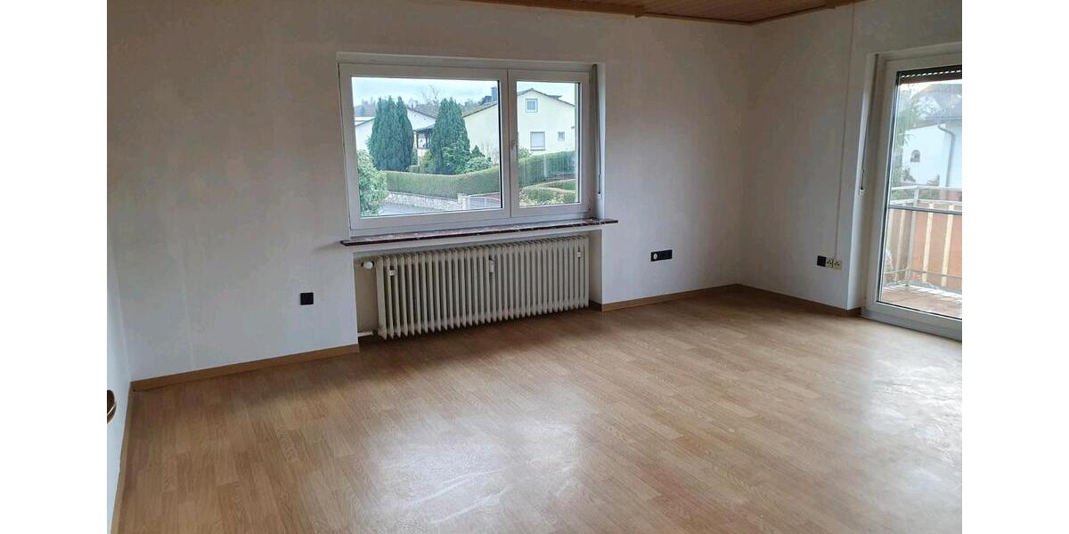 Etagenwohnung Reiskirchen - 3 Zimmer, 96 m&sup2;, 820&euro; | Angebot:26049644