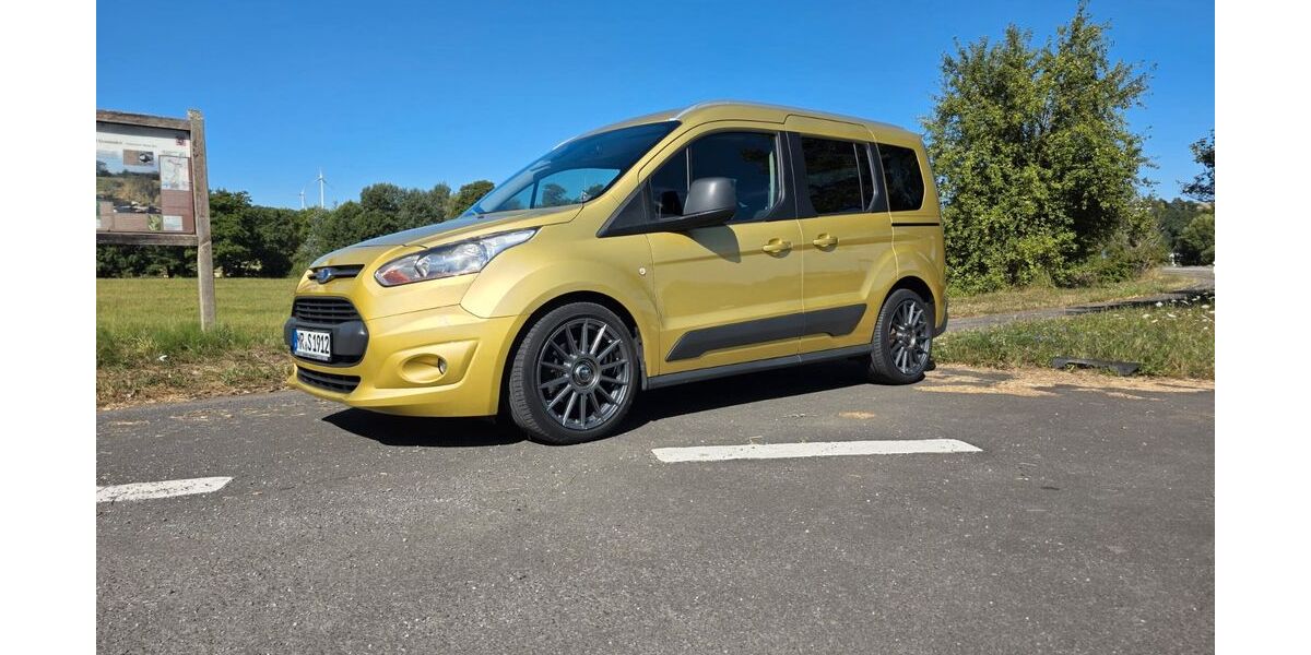 Ford Tourneo Connect 159.000 km 6.200 &euro; Stadtallendorf 35260