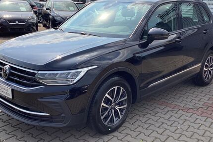 VW Tiguan 141.995 km 21.600 &euro; Kirchhain 35274