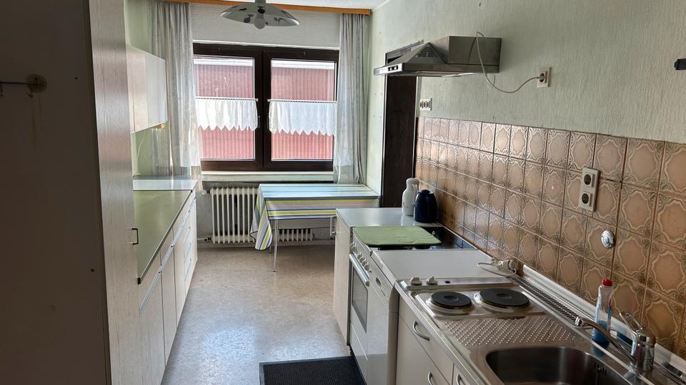 Einfamilienhaus Antrifttal - 10 Zimmer, 250 m&sup2;, 179.000&euro; | Angebot:25170543